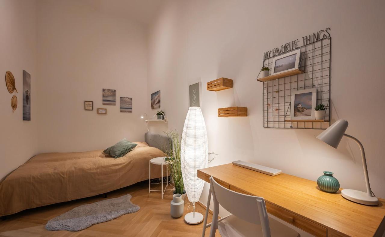 Cosy City Center Apartment เวียนนา ภายนอก รูปภาพ