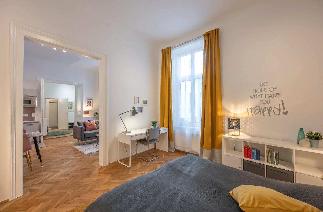 Cosy City Center Apartment เวียนนา ภายนอก รูปภาพ